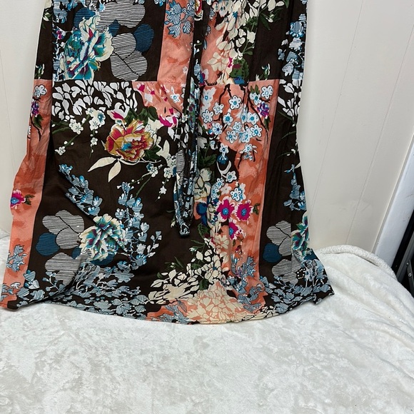 Fire Los Angeles Asymmetrical Pink and Green Gown - Picture 4 of 16